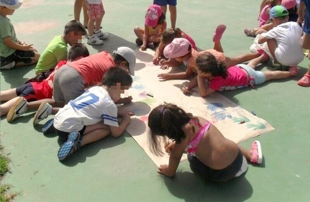 Aprueban facilitar el acceso directo de menores en situaci�n de riesgo a actividades de tiempo libre